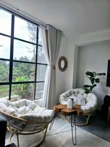 Vintage Table Papasan Chair Set